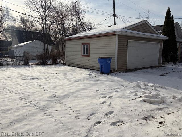 14960 Alberta Avenue, Warren, MI 48089