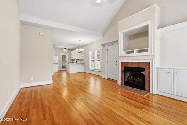 2041 Cottage Way, Rocky Mount, NC 27803