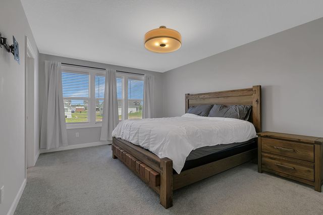 8582 Edmonson Way NE, Monticello, MN 55362
