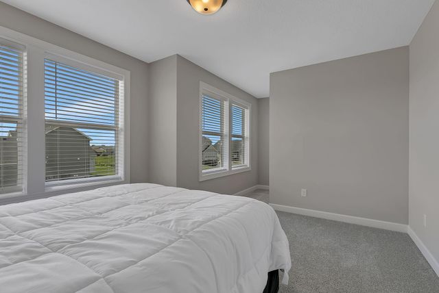 8582 Edmonson Way NE, Monticello, MN 55362