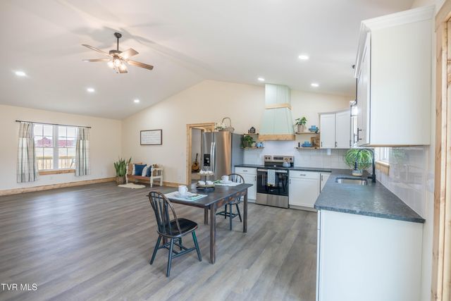 4695 Cedar Creek Road, Greeneville, TN 37743