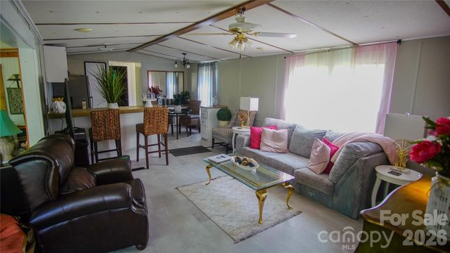 306 Golden Valley Road, Casar, NC 28020