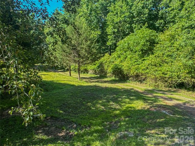 306 Golden Valley Road, Casar, NC 28020