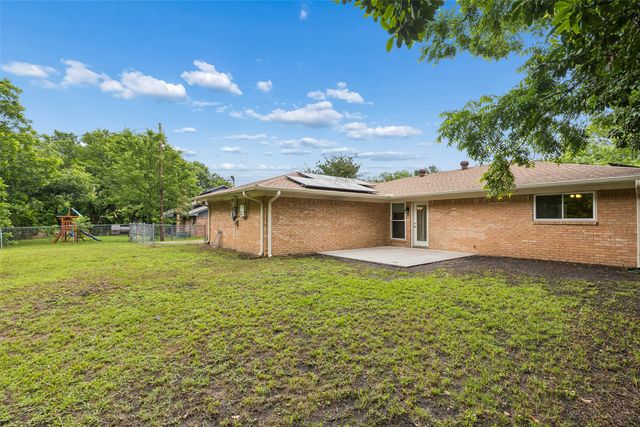 1548 Timbercreek Drive, Howe, TX 75459