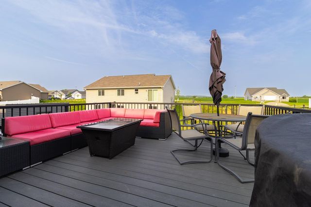 908 Ashford Road, Belle Plaine, MN 56011