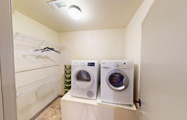 135 Salem AVE, Roanoke, VA 24011