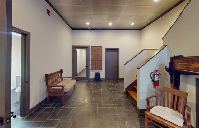 135 Salem AVE, Roanoke, VA 24011