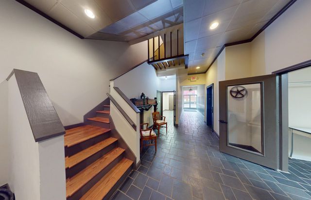 135 Salem AVE, Roanoke, VA 24011