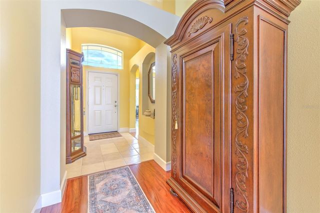 2626 BROOKVILLE DRIVE, Valrico, FL 33596