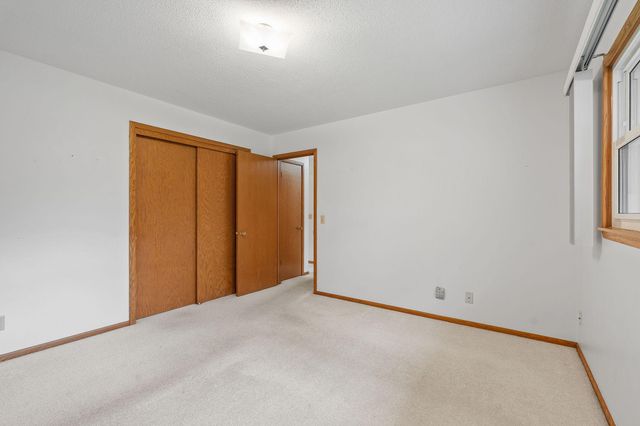 310 Lanewood Lane N, Plymouth, MN 55447