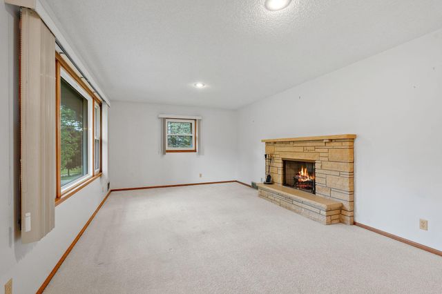 310 Lanewood Lane N, Plymouth, MN 55447