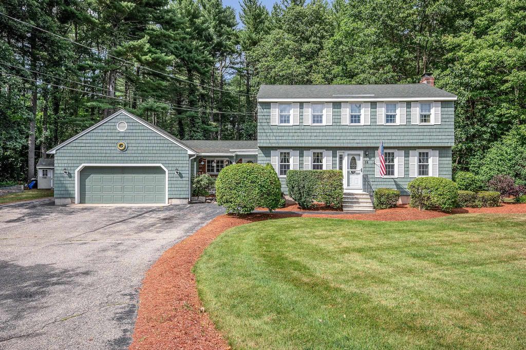 18 Philbrick Street, Hudson, NH 03051