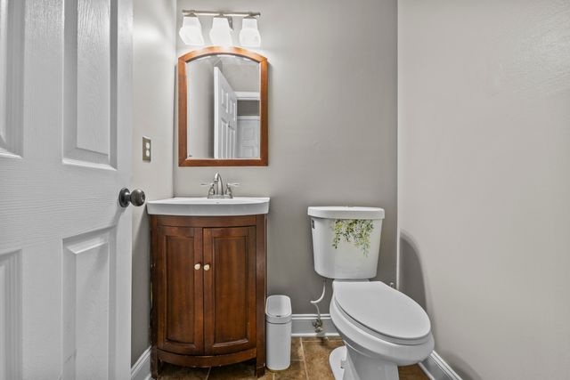 249 Forest Hill Drive, Lexington, KY 40509