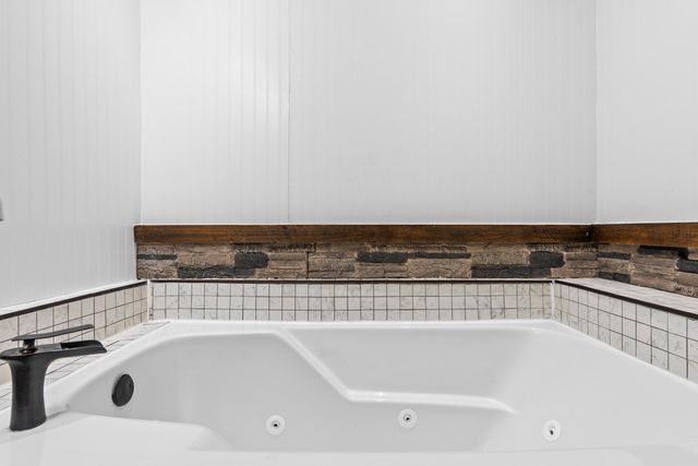 249 Forest Hill Drive, Lexington, KY 40509