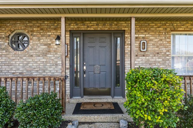 249 Forest Hill Drive, Lexington, KY 40509