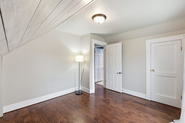 536 W PALACE Row, Geneseo, IL 61254