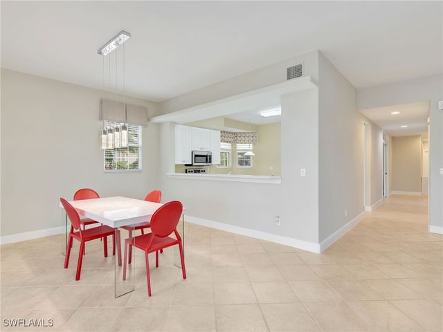 600 Vintage Reserve LN 22B, Naples, FL 34119