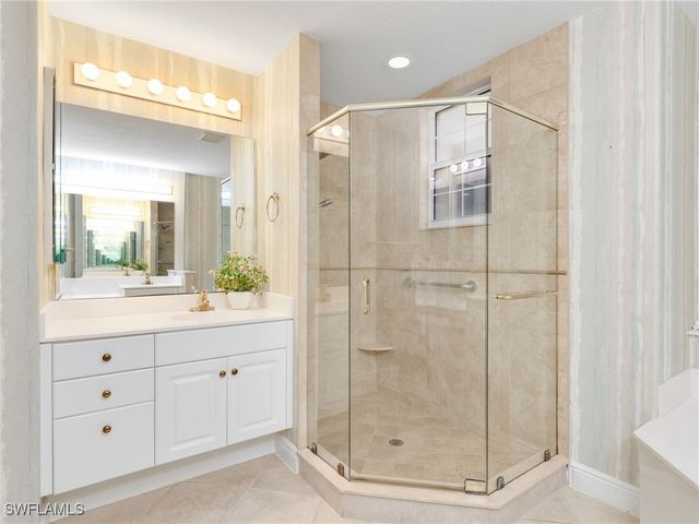 600 Vintage Reserve LN 22B, Naples, FL 34119