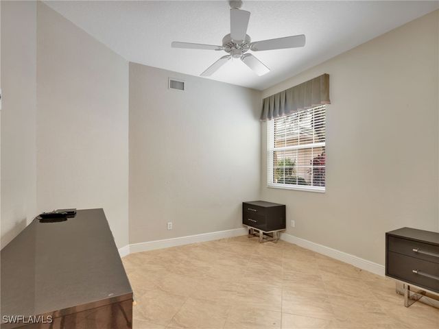 600 Vintage Reserve LN 22B, Naples, FL 34119