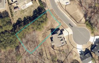 7 Bluff Court, Cartersville, GA 30120