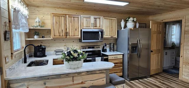 1370 Peggy Lane A&B, Tunnel Hill, GA 30755