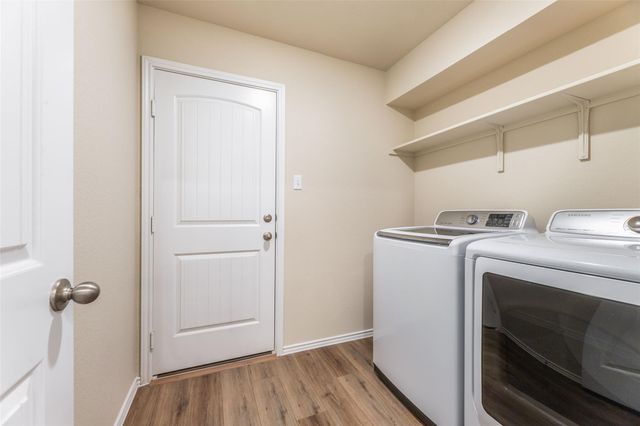 125 Break Ave, Taylor, TX 76574