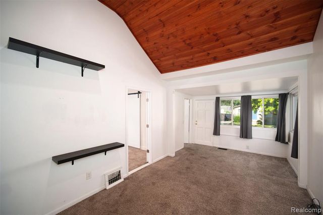 2814 Burdette Street, Ferndale, MI 48220