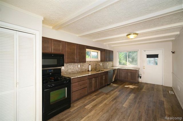 2814 Burdette Street, Ferndale, MI 48220