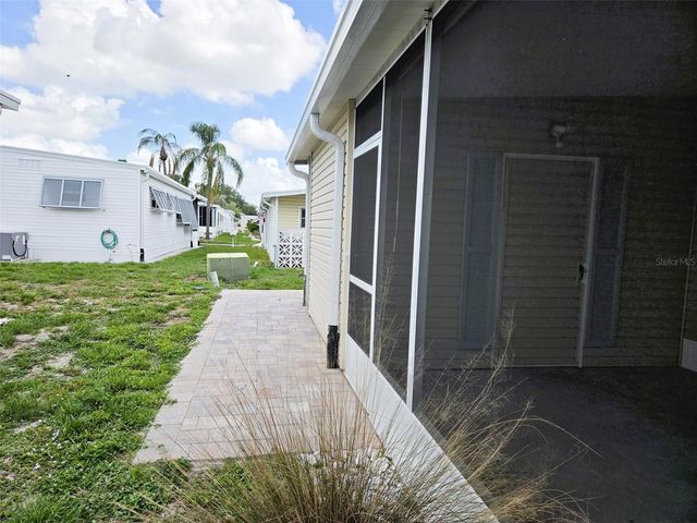 3227 BAYBERRY TERRACE, Sarasota, FL 34237