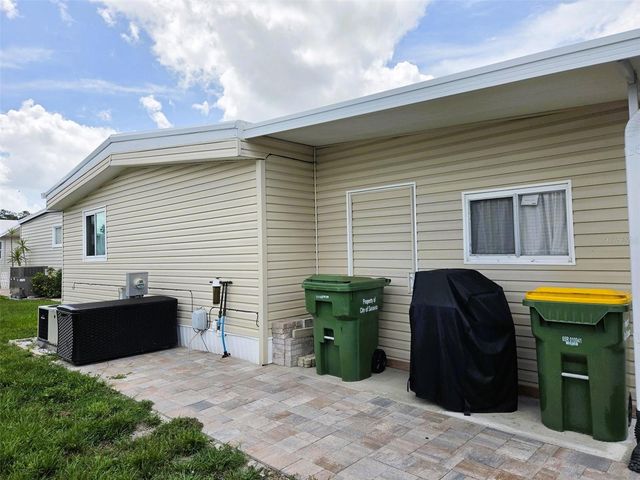 3227 BAYBERRY TERRACE, Sarasota, FL 34237