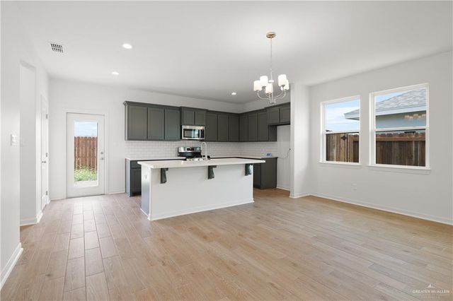 15512 N Brisas Street, Mcallen, TX 78504