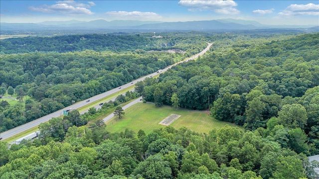 3054 Loch Haven DR, Roanoke, VA 24019