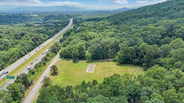 3054 Loch Haven DR, Roanoke, VA 24019