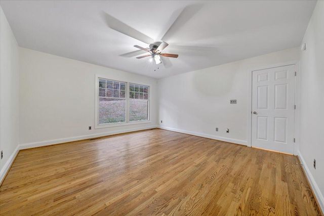 3054 Loch Haven DR, Roanoke, VA 24019