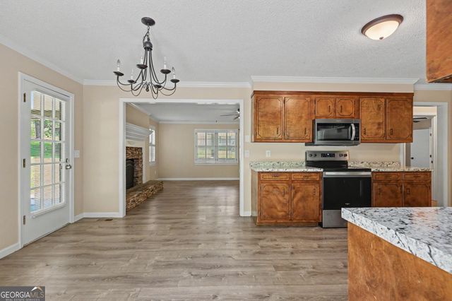 95 East Gate Terrace Lane, Clayton, GA 30525