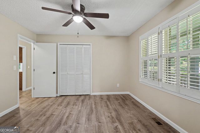 95 East Gate Terrace Lane, Clayton, GA 30525