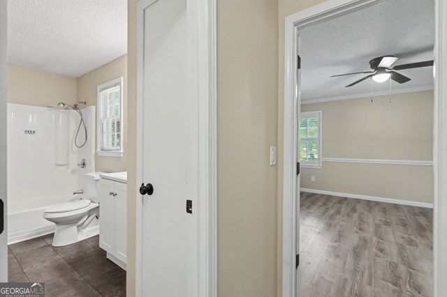 95 East Gate Terrace Lane, Clayton, GA 30525