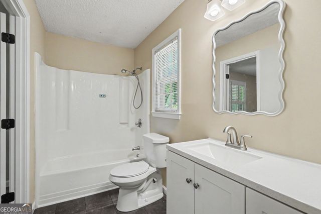 95 East Gate Terrace Lane, Clayton, GA 30525