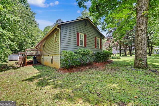 95 East Gate Terrace Lane, Clayton, GA 30525