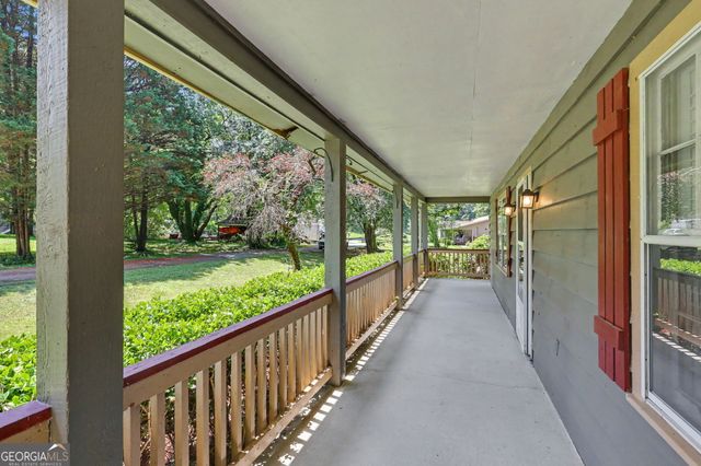 95 East Gate Terrace Lane, Clayton, GA 30525