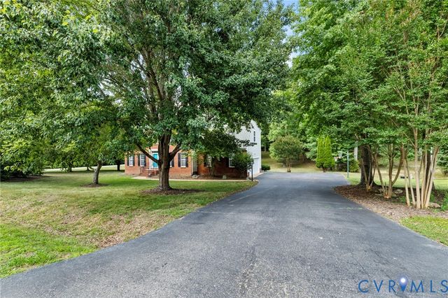 13524 Mountcastle Rd, Chesterfield, VA 23832