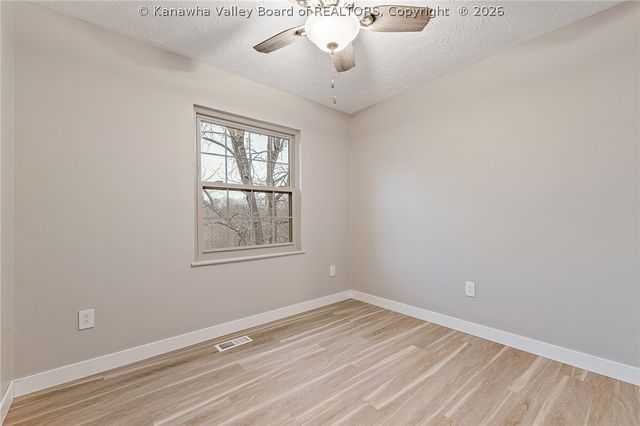 319 Berry Lane, Barboursville, WV 25504