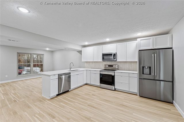 319 Berry Lane, Barboursville, WV 25504