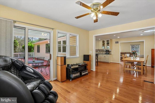 11415 BEDFORDSHIRE AVE, Potomac, MD 20854