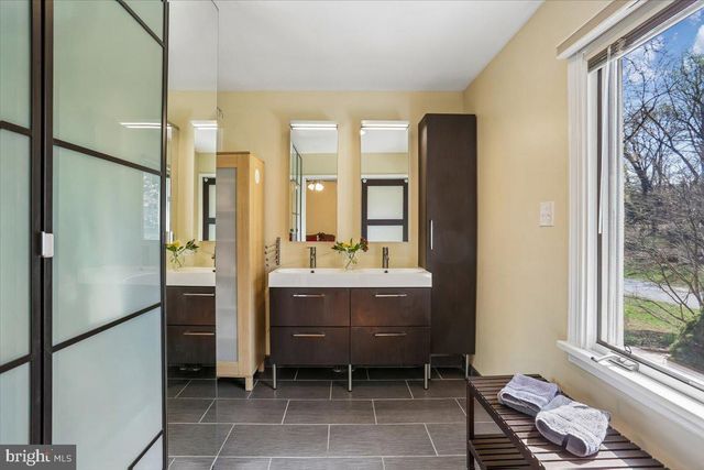 11415 BEDFORDSHIRE AVE, Potomac, MD 20854