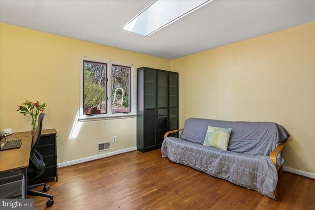 11415 BEDFORDSHIRE AVE, Potomac, MD 20854