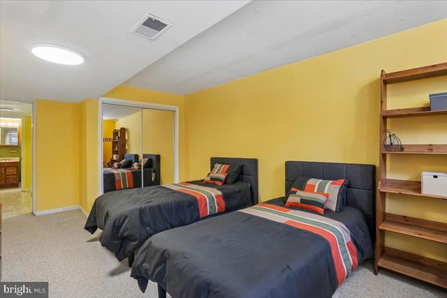 11415 BEDFORDSHIRE AVE, Potomac, MD 20854