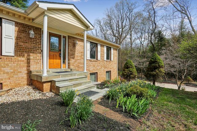 11415 BEDFORDSHIRE AVE, Potomac, MD 20854