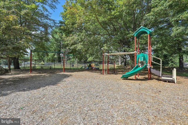 11415 BEDFORDSHIRE AVE, Potomac, MD 20854