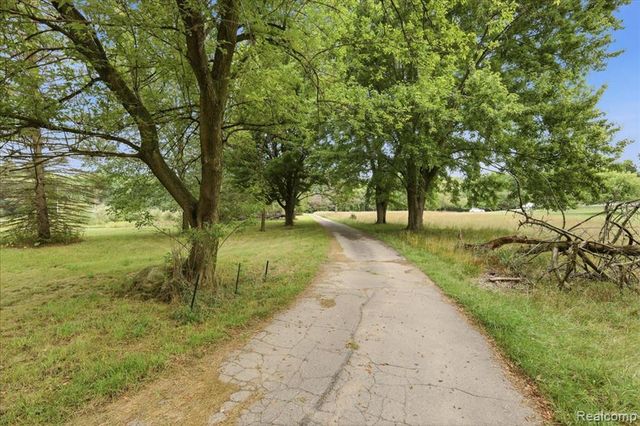 1700 Granger Road, Ortonville, MI 48462